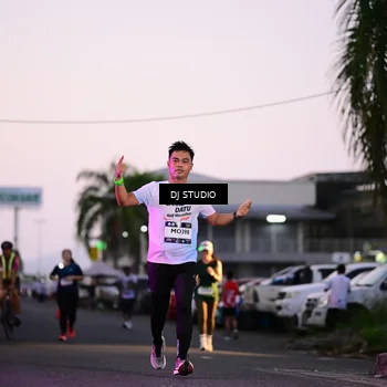 Runner Photo 7899031
