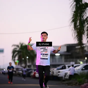 Runner Photo 7899036