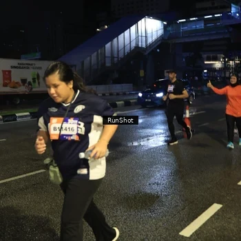Runner Photo 7899037