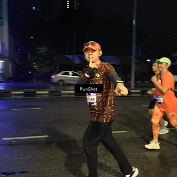 Runner Photo 7899038