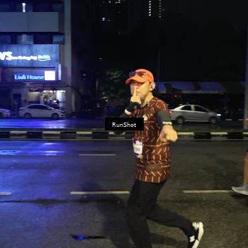 Runner Photo 7899042