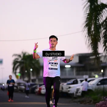 Runner Photo 7899045
