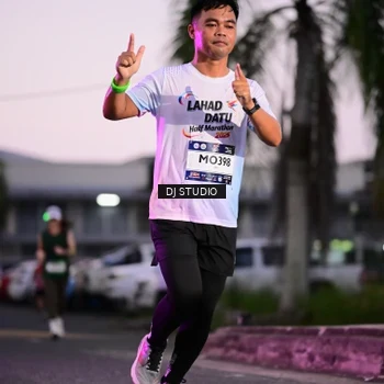 Runner Photo 7899060