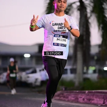 Runner Photo 7899062