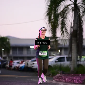 Runner Photo 7899075