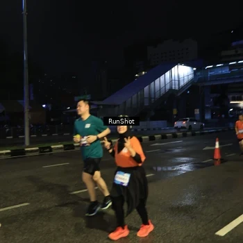 Runner Photo 7899078
