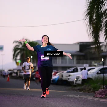 Runner Photo 7899099
