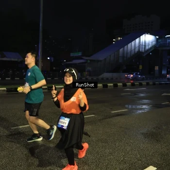 Runner Photo 7899104