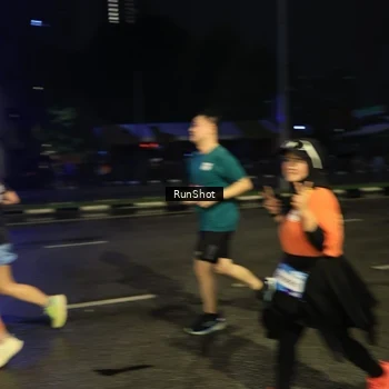 Runner Photo 7899107