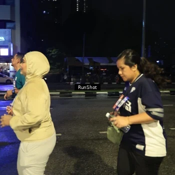 Runner Photo 7899143