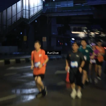Runner Photo 7899144