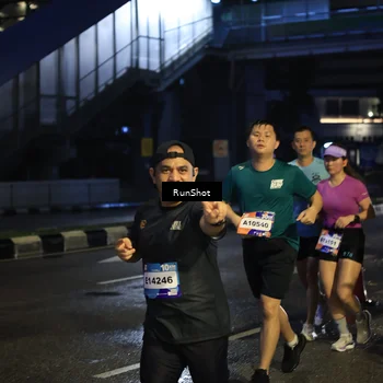 Runner Photo 7899177
