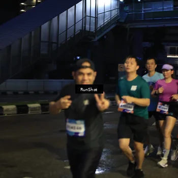 Runner Photo 7899179