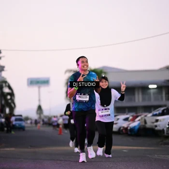 Runner Photo 7899187