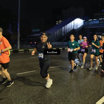 Runner Photo 7899205