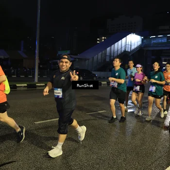 Runner Photo 7899209