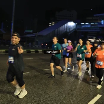 Runner Photo 7899212