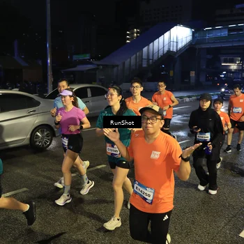 Runner Photo 7899235