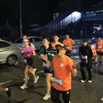 Runner Photo 7899246