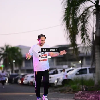 Runner Photo 7899253