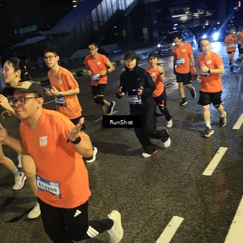 Runner Photo 7899274