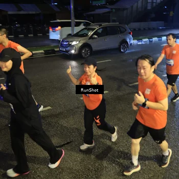 Runner Photo 7899279