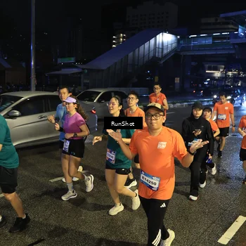 Runner Photo 7899302
