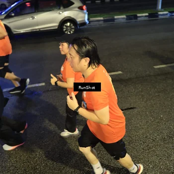 Runner Photo 7899304