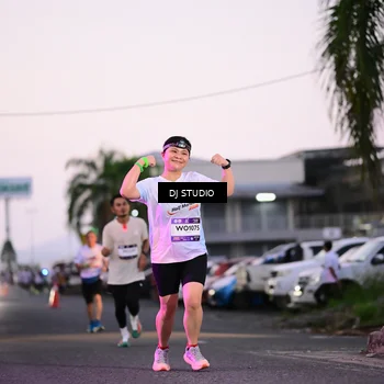 Runner Photo 7899305