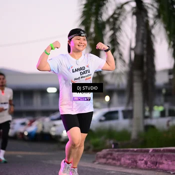 Runner Photo 7899312