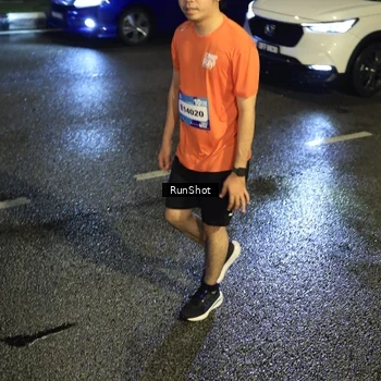 Runner Photo 7899331