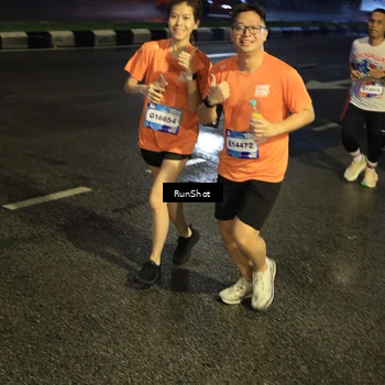 Runner Photo 7899337
