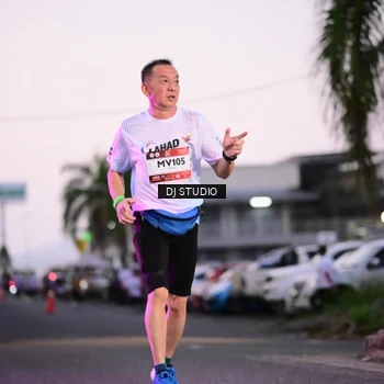Runner Photo 7899349