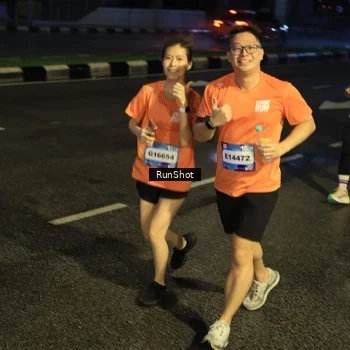 Runner Photo 7899350