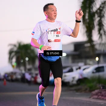 Runner Photo 7899353
