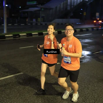 Runner Photo 7899354