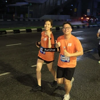 Runner Photo 7899355