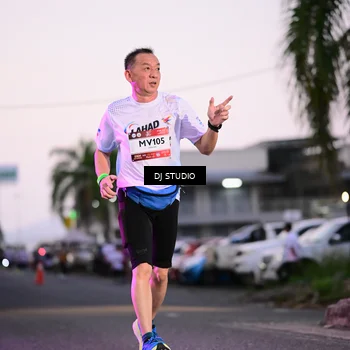Runner Photo 7899357