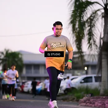 Runner Photo 7899387
