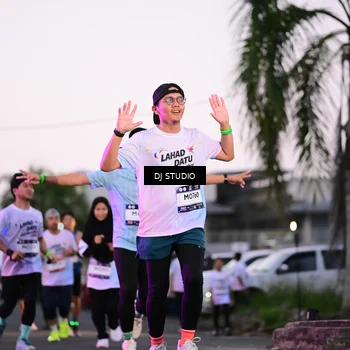Runner Photo 7899406