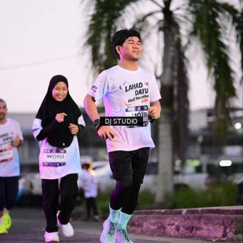 Runner Photo 7899411