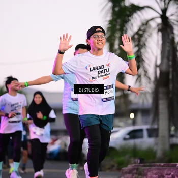 Runner Photo 7899412
