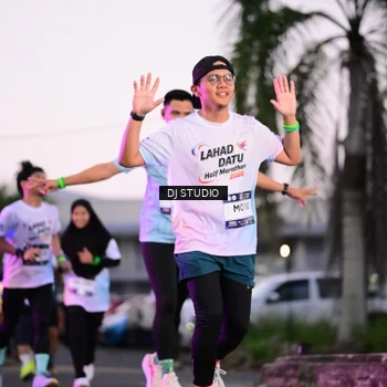 Runner Photo 7899418