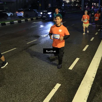 Runner Photo 7899424