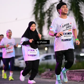 Runner Photo 7899426