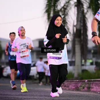 Runner Photo 7899437