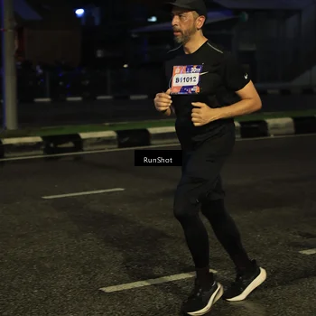 Runner Photo 7899445