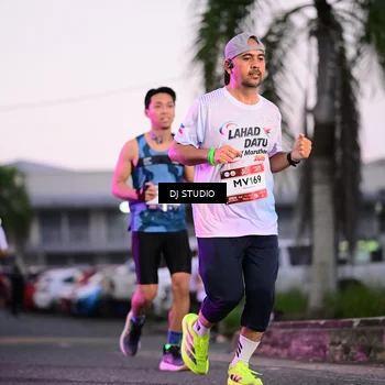 Runner Photo 7899455