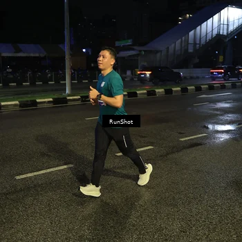 Runner Photo 7899456
