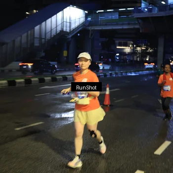 Runner Photo 7899468